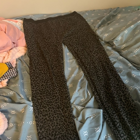 Leopard print leggings - Picture 1 of 1
